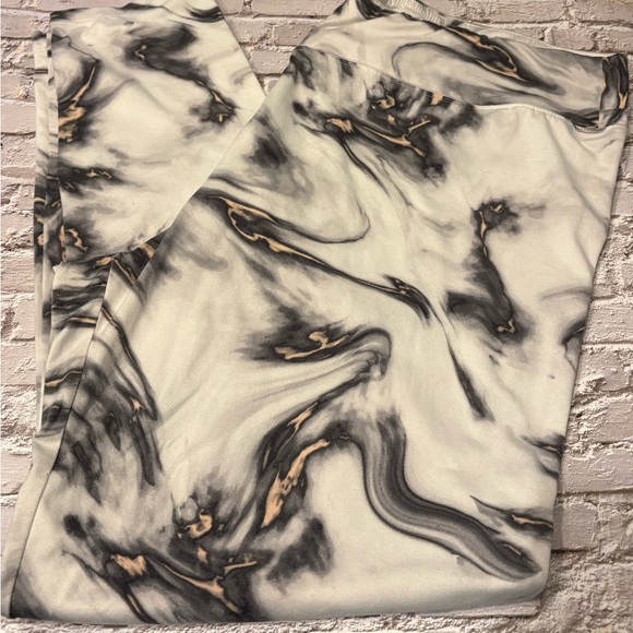 Marble Print Leggings - Picture 1 of 3